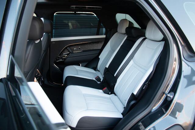 Land Rover RANGE ROVER SPORT 3.0 P510e Autobiography | ACC | 360 3D Cam | Pano | 23" | Massage + Ventilatie | Achterasbesturing | Head Up | Meridian | Softclose | Isolatieglas | Homelink | Carbon | Dab+ | Lane & Side Assist | Koelbox | Stuurverwarming | Apple Carplay | Alcantara | Fa