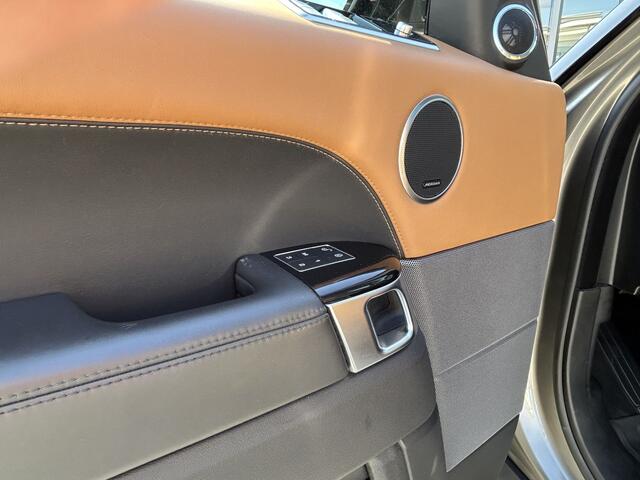 Land Rover RANGE ROVER SPORT P400e 404pk AWD HSE Dynamic | Tan (cognac) interieur | Head-up Display | Geklimateerde stoelen |