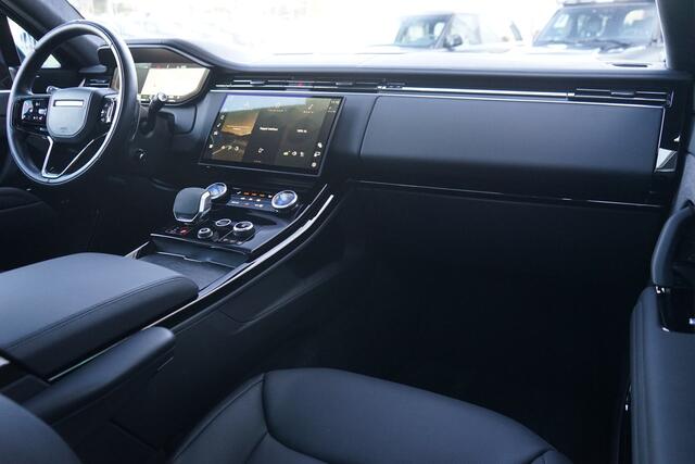 Land Rover RANGE ROVER SPORT 3.0 P510e First Edition | Elektrische trekhaak | Massage stoelen |