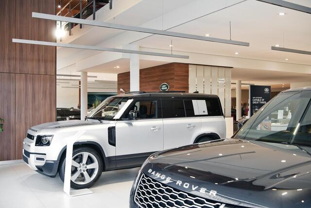 Land Rover RANGE ROVER SPORT P400e Limited Edition
