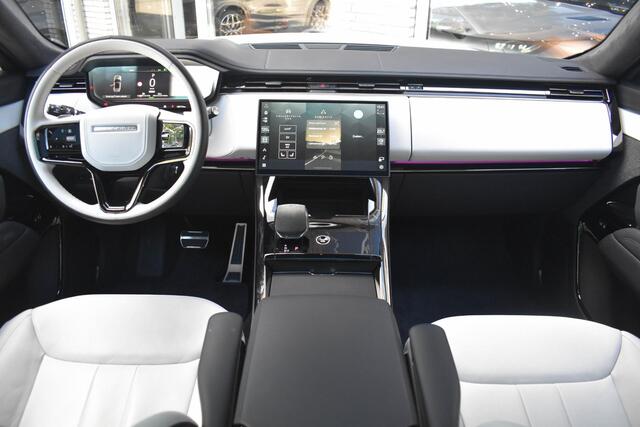 Land Rover RANGE ROVER SPORT 3.0 P550e Autobiography Black Pack Trekhaak Pano