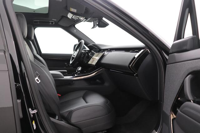 Land Rover RANGE ROVER SPORT 3.0 P460e Dynamic HSE PHEV | 23 Inch | Black Pack | Meridian 3D Surround | Luchtvering | Head-Up