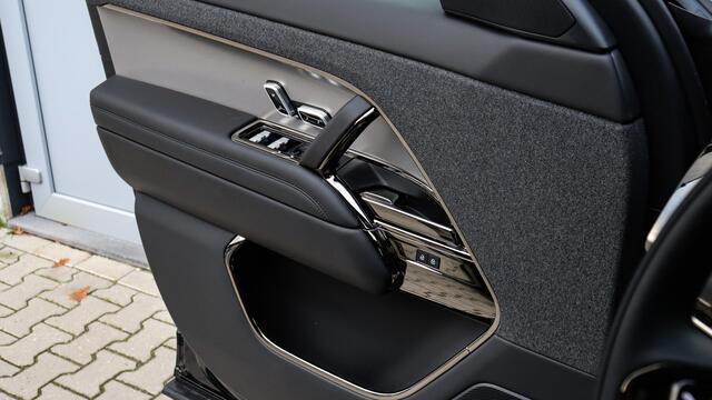 Land Rover RANGE ROVER SPORT P460e Dynamic SE | Stoelventilatie | Meridian | Panoramadak | Black Exterior Pack