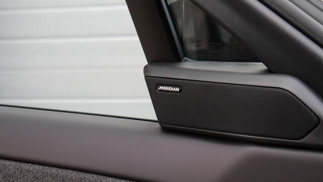 Land Rover RANGE ROVER SPORT P460e Dynamic SE | Stoelventilatie | Meridian | Panoramadak | Black Exterior Pack