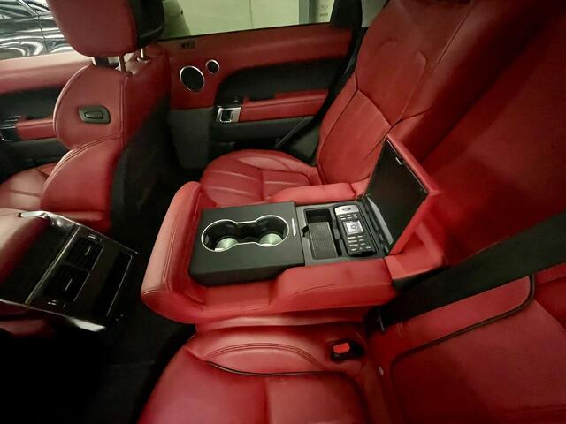 Land Rover RANGE ROVER SPORT 3.0 V6 S/C HSE Black line, 22 inch, SVR pack, Panorama, DVD