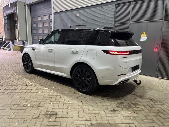 Land Rover RANGE ROVER SPORT 3.0 P550e Autobiography | Black Black | Head-Up | Luchtvering | Massage | Meridian Signature | Trekhaak