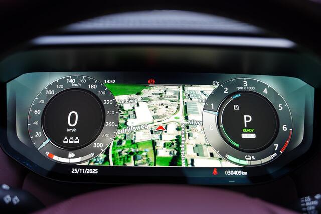 Land Rover RANGE ROVER SPORT P 440 E Dynamic SE | NL-Auto | 23 Inch | Panorama Dak