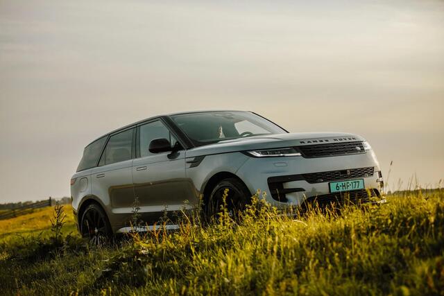 Land Rover RANGE ROVER SPORT 3.0 P550e Autobiography PHEV 4 wielbesturing - koelbox - Eigen Grey