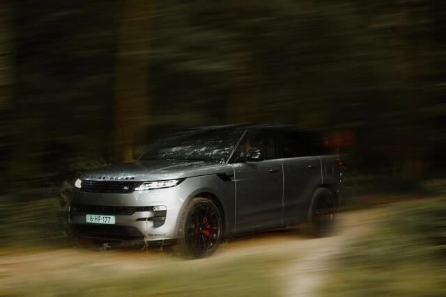 Land Rover RANGE ROVER SPORT 3.0 P550e Autobiography PHEV 4 wielbesturing - koelbox - Eigen Grey