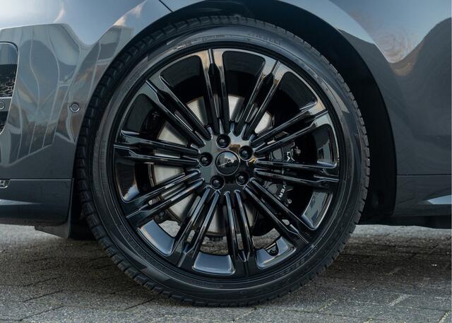Land Rover RANGE ROVER SPORT P550e Autobiography | 2026 | Enhanced Black Pack | Carpathian Grey | 23" inch | Trekhaak | Standkachel |