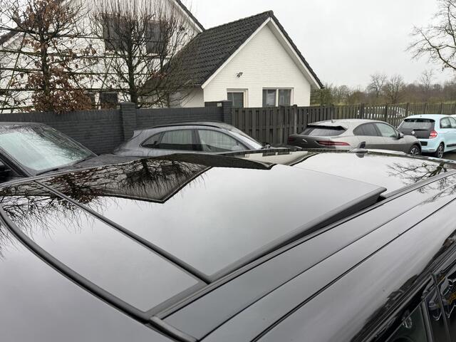 Land Rover RANGE ROVER SPORT 3.0 SDV6 Autobiography Dynamic | Panoramadak | Head-Up Display | Camera | DAB | Lane Assist |