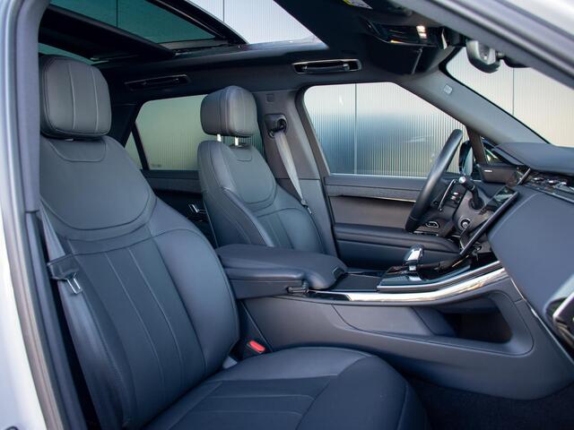 Land Rover RANGE ROVER SPORT 3.0 P460e SE PHEV l Trekhaak l Schuif- /kantel Pano l Softclose l Head-Up Display l Stoelventilatie