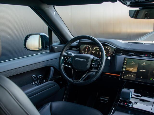 Land Rover RANGE ROVER SPORT 3.0 P460e SE PHEV l Trekhaak l Schuif- /kantel Pano l Softclose l Head-Up Display l Stoelventilatie