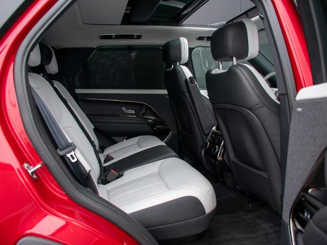 Land Rover RANGE ROVER SPORT 3.0 P460e SE PHEV | Black Pack | Stuurwiel verwarming | Softclose | Schuif- /kantel Pano l 360 cam l 22"