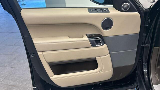 Land Rover RANGE ROVER SPORT 3.0 V6 SC HSE Black Edition