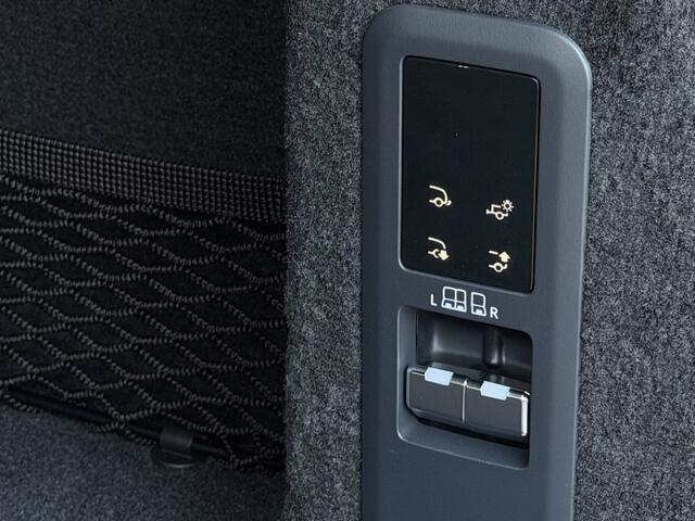Land Rover RANGE ROVER SPORT P550e Autobiography | Black Pack | Meridian Surround 3D | Trekha