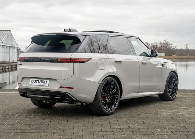 Land Rover RANGE ROVER SPORT P460e Dynamic HSE | Full Options | NP. 151.777,- | Massage | 23" inch | Trekhaak | Enhanced Black Pack |