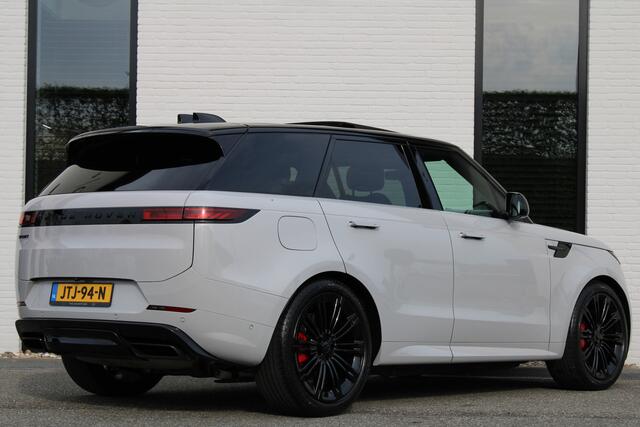 Land Rover RANGE ROVER SPORT 3.0 P550e / Autobiography PHEV / 4 Wheel Sturing / Model 2026 / Massage / NL-Auto / Vol Opties / NIEUW!!