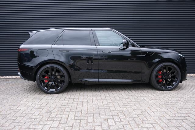 Land Rover RANGE ROVER SPORT 3.0 P460e Dynamic SE | NP ¤ 134.713,- | Black Pack | Schuifkanteldak | 23'' | Trekhaak | Softclose