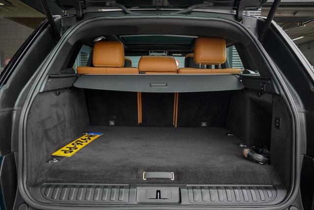 Land Rover RANGE ROVER SPORT 2.0 P400e HSE Dynamic / SVO British Racing Green / Pano / Drive Pro / Trekhaak / Incl BTW