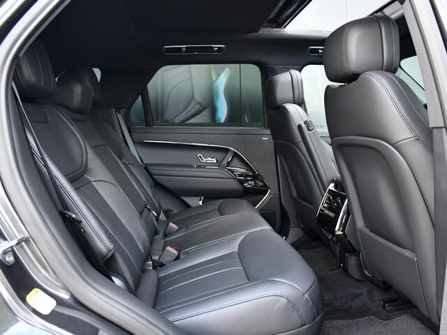 Land Rover RANGE ROVER SPORT 3.0 P460e SE PHEV l SoftClose l Schuif- /kantel Pano l Black Pack l Trekhaak l 23"