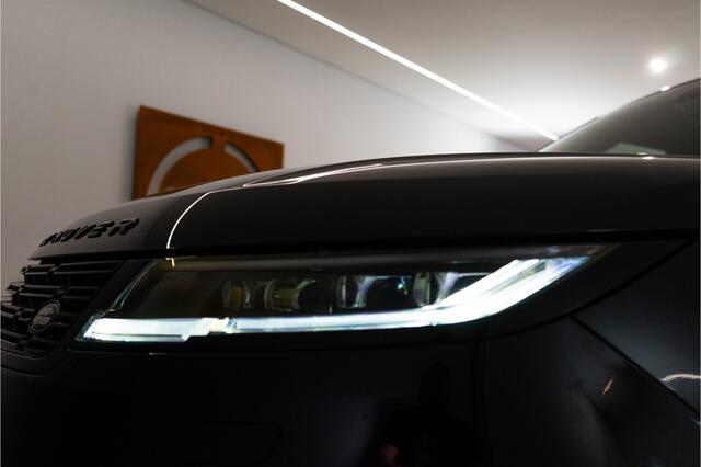 Land Rover RANGE ROVER SPORT 3.0 P460e Dynamic SE 460PK | Pano | Meridian 3D | HUD | Pixel | VOL! 5 JAAR GARANTIE AF FABRIEK