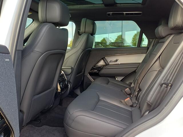 Land Rover RANGE ROVER SPORT P460e 6-cil. AWD Dynamic SE PHEV | NL auto | Nieuw door ons geleverd | Elektr. trekhaak |
