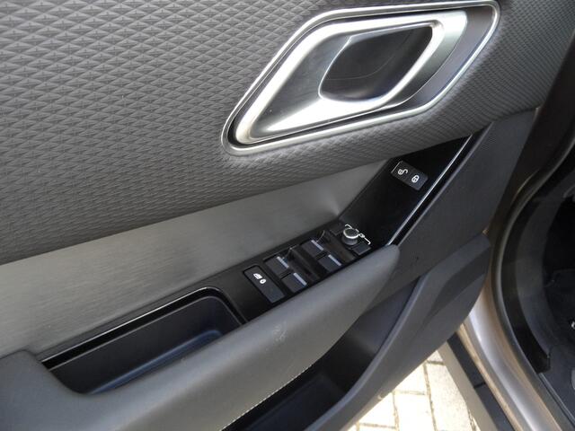 Land Rover Velar Range Rover R Dynamiq