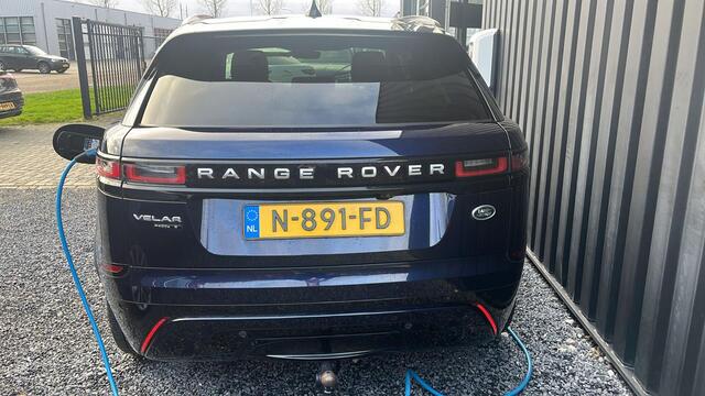 Land Rover Velar Range Rover 2.0 P400e 404pk | Pano.dak | Trekhaak | Leder | Camera | Cruise Contr | Full LED