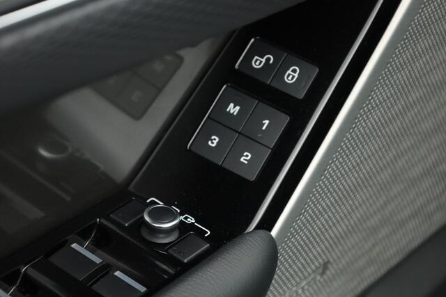 Land Rover Velar Range Rover 2.0 P250 Turbo AWD SE | Navi | Camera | Keyless | 22'' | Elek. Stoelen | Apple CarPlay | Meridian