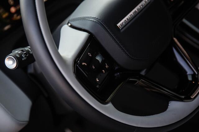 Land Rover Velar Range Rover 2.0 P400e R-Dynamic SE ,Panoramadak, Meridian, Adap. cruise,
