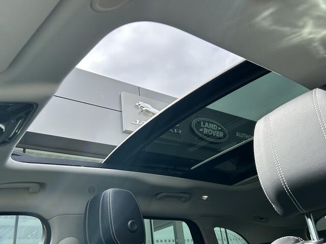 Land Rover Velar Range Rover 2.0 P400e 404pk AWD Edition | Head-up Display | Panoramisch schuifdak | Black Pack mogelijk |