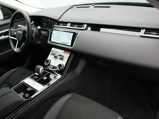 Land Rover Velar Range Rover P400e SE Plug In Hybrid 400pk PHEV | Trekhaak af Fabriek | 360 Camera | Alcantara Sportstoelen Verwarmd | Apple Carplay | Keyless | Virtual | BLIS |