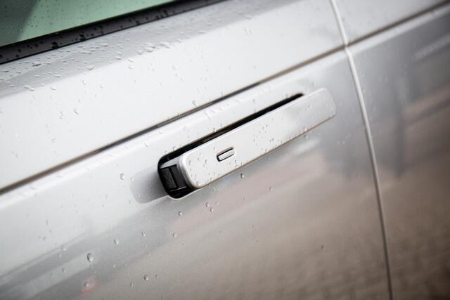 Land Rover Velar Range Rover 2.0 P400e S , Meridian, Pano, Achteruitrijcamera,
