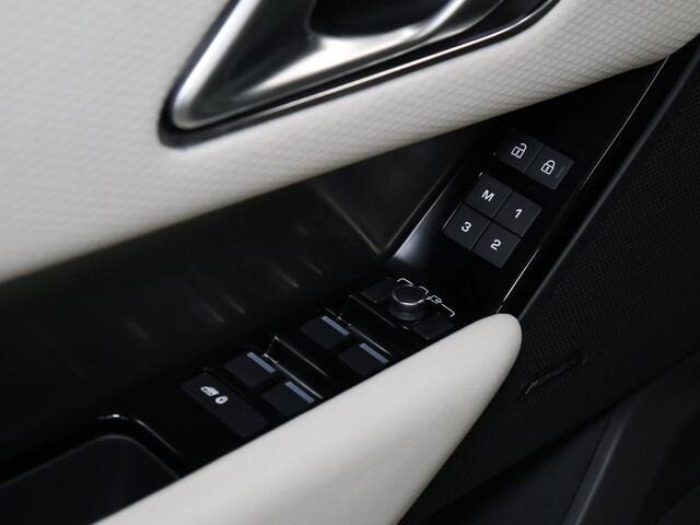 Land Rover Velar Range Rover 2.0 P400e S [MEMORY SEATS, APPLE CARPLAY, ANDROID, MERIDIAN SOUND, AANPASBARE RIJMODUS, 360 CAMERA, VOL LEDER, STOELVERWARMING, CRUISE, CLIMATE, NIEUWSTAAT]