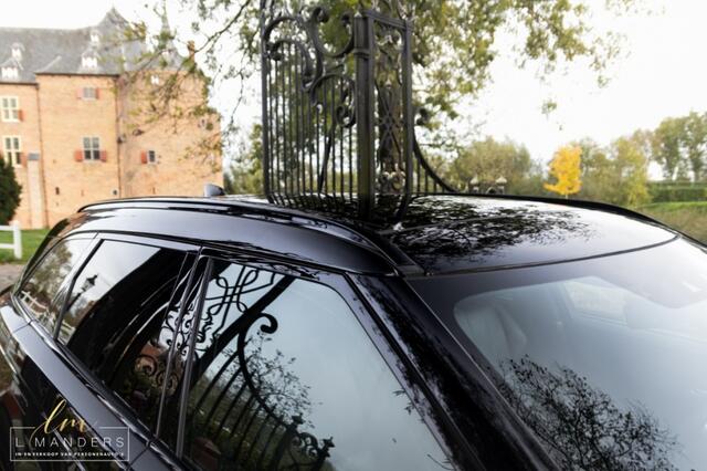 Land Rover Velar Range Rover 2.0 D180 AWD R-Dynamic S 2020 ZWART | Diesel | SUV | Trekhaak