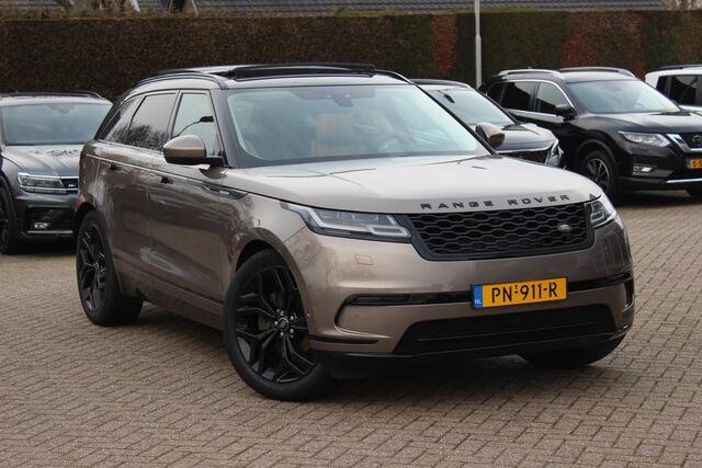 Land Rover Velar Range Rover 2.0 I4 AWD R-Dynamic HSE / Panoramadak / Camera / Head-up / Cognac Leder / 21'' / Meridian High End / Stoelmassage+Ventilatie+Verwarming / Keyless / Dodehoek / DAB / Cruise Control Adaptief