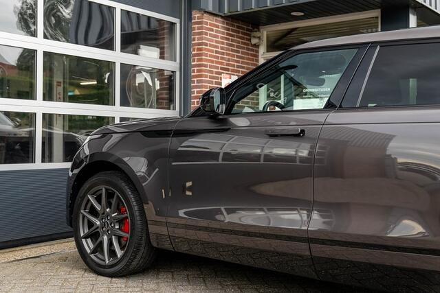 Land Rover Velar Range Rover 2.0 P400e R-Dynamic SE | Panorama | Facelift! | Meridian | ACC | Gevent. Stoelen | Black Pack | 21' Inch |