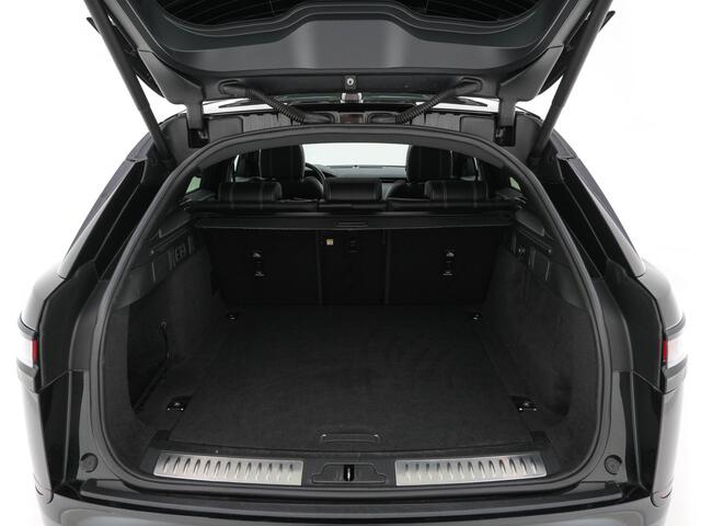Land Rover Velar Range Rover 3.0 D300 R-Dynamic SE (INCL.BTW) Aut. *PANO | HEAD-UP | LEATHER-FABRIC | FULL-LED | MEMORY-PACK | BLIND-SPOT | DIGI-COCKPIT | CAMERA | KEYLESS | HEATED-COMFORTSEATS | PRIVACY-GLASS | SHIFTPADDLES | 22"ALU*