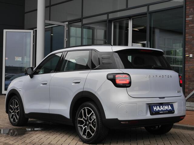Leapmotor B03X ProMax Design 53 kWh | Binnenkort leverbaar in deze kleur | €1000 korting | Hoge zit | Carplay | Camera | Navigatie | 18inch velgen | Parkeersensoren | LED Lampen |