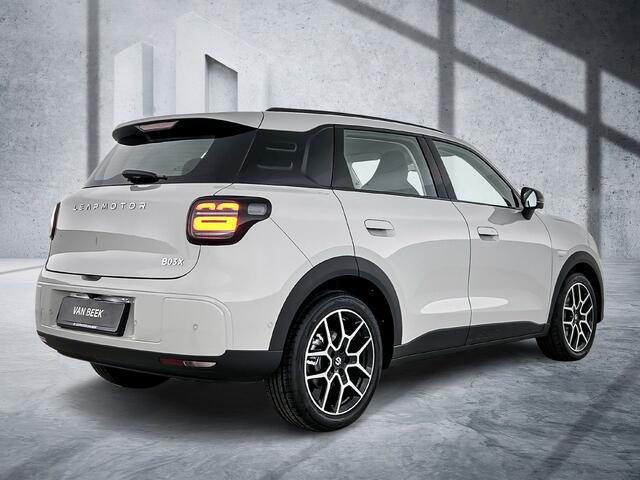Leapmotor B03X ProMax Design 53 kWh VOORRAAD | Tundra Grey | 382 KM WLTP | Leder | 360g Camera | Parkeersensoren V+A | Apple Carplay / Android Auto