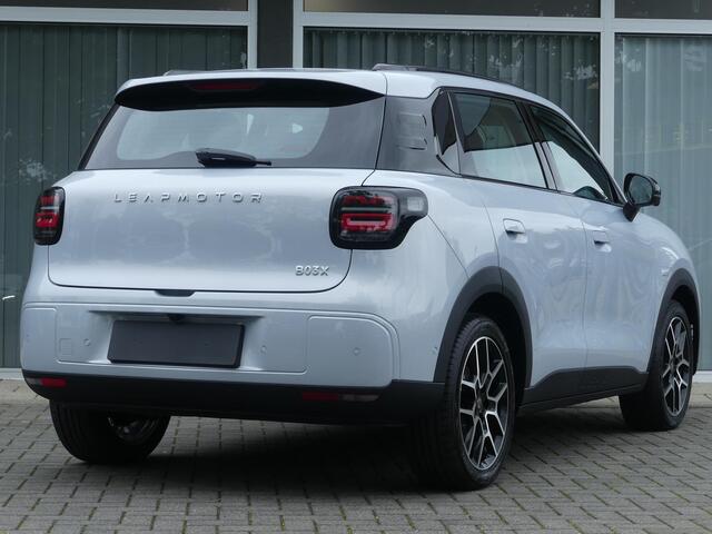 Leapmotor B03X ProMax Design 53 kWh 197PK, Apple Carplay/Android Auto 360 graden camera, Stoel & Stuurverwarming, Navigatie