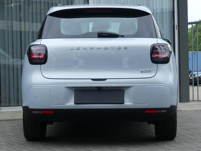 Leapmotor B03X ProMax Design 53 kWh 197PK, Apple Carplay/Android Auto 360 graden camera, Stoel & Stuurverwarming, Navigatie