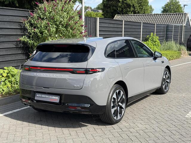 Leapmotor B05 Design ProMax 67.1 kWh 218PK Automaat Navigatie, Camera 360, Lichtmetalen velgen, Elektrische Achterklep, Kunstlederen bekleding, Stoel & Stuurwielverwarming