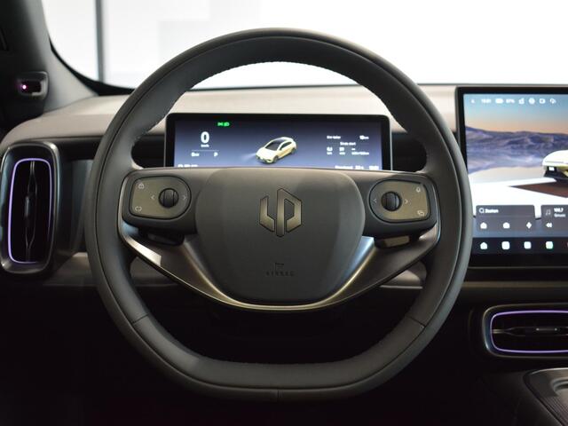 Leapmotor B05 ProMax Design 67.1 kWh | Navigatie | Camera | i9 inch velgen | Apple carplay