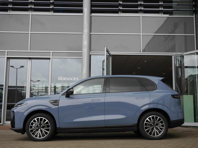 Leapmotor B10 Design ProMax 67.1 kWh Demo | Wltp 434km | 750kg trekgewicht | Stoel en stuur verwarming | 360 graden camera | Lederen bekleding | Panoramadak | Led | Regensensor | Sfeerverlichting | Elektrisch verstelbare voorstoelen