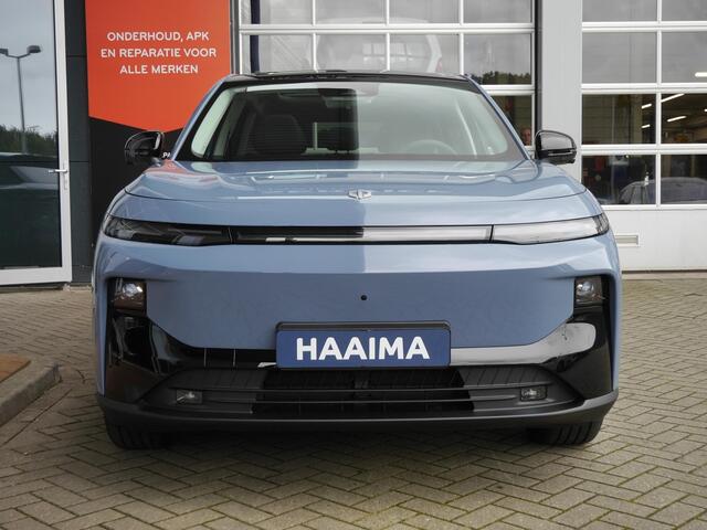 Leapmotor B10 Design ProMax 67.1 kWh Demo | Wltp 434km | 750kg trekgewicht | Stoel en stuur verwarming | 360 graden camera | Lederen bekleding | Panoramadak | Led | Regensensor | Sfeerverlichting | Elektrisch verstelbare voorstoelen