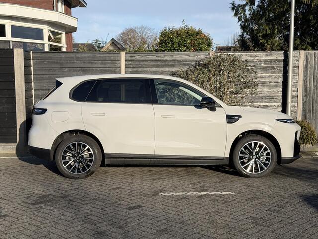 Leapmotor B10 Design ProMax 67.1 kWh 218PK Automaat Navigatie, Camera 360, Lichtmetalen velgen, Elektrische Achterklep, Kunstlederen bekleding, Stoel Verwarming & Ventilatie