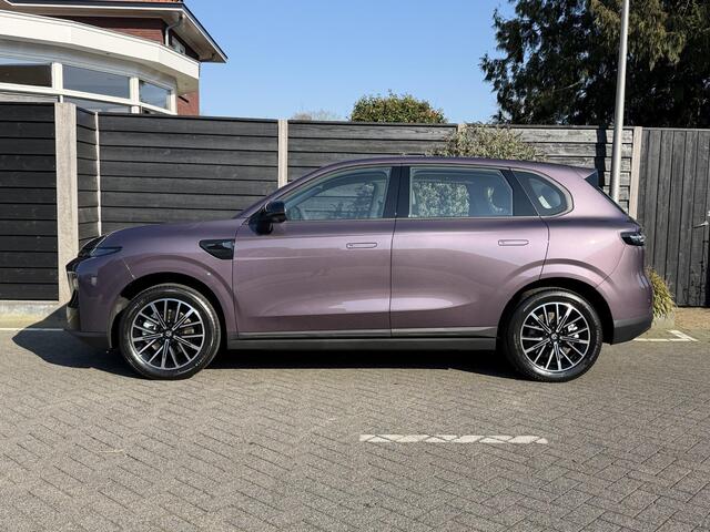 Leapmotor B10 Design ProMax 67.1 kWh 218PK Automaat Navigatie, Camera 360, Lichtmetalen velgen, Elektrische Achterklep, Kunstlederen bekleding, Stoel Verwarming & Ventilatie