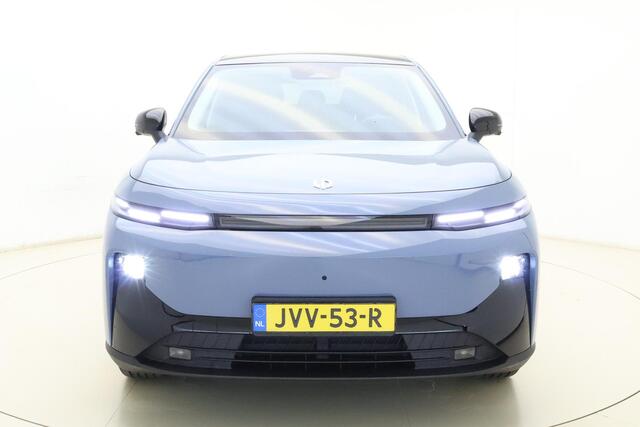 Leapmotor B10 Design ProMax 67.1 kWh Wltp 434km | 750kg trekgewicht | Stoel en stuur verwarming/verkoeling | 360 graden camera | Lederen bekleding | Panoramadak | LED | Regensensor | Sfeerverlichting | Elektrisch verstelbare voorstoelen